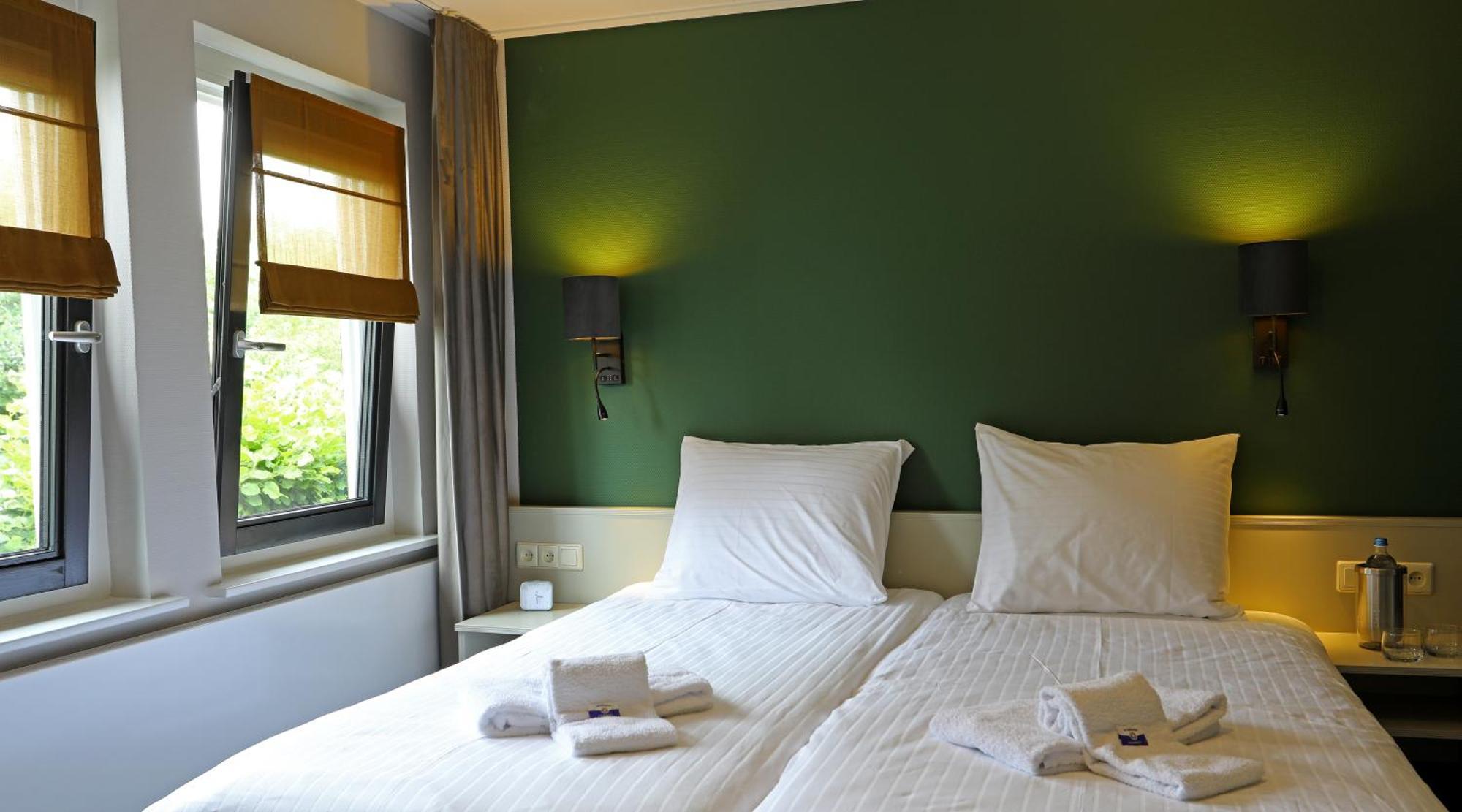 Hotel Bi-J Ons ลิกเตนฟอร์เดอ ภายนอก รูปภาพ