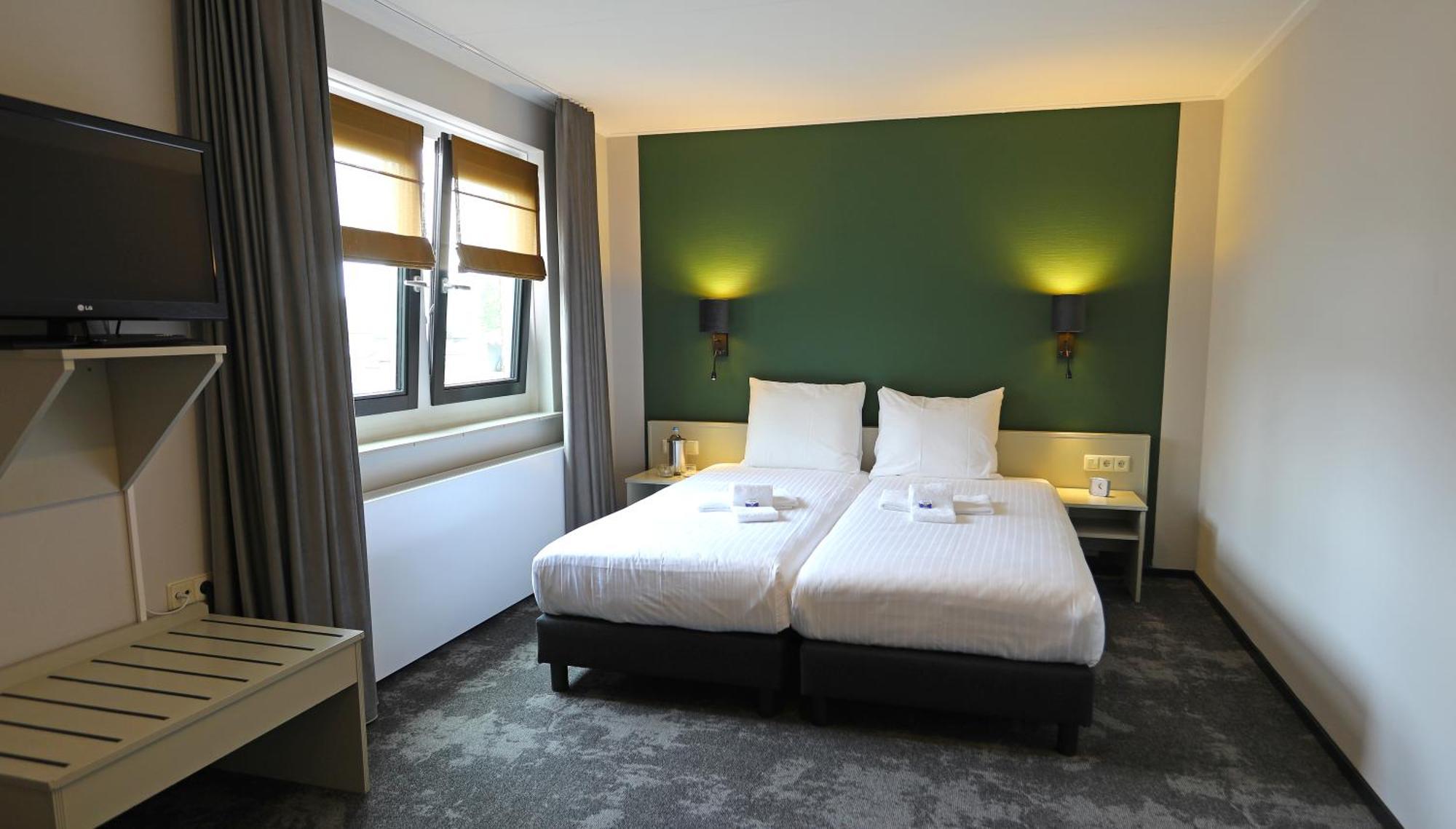 Hotel Bi-J Ons ลิกเตนฟอร์เดอ ภายนอก รูปภาพ