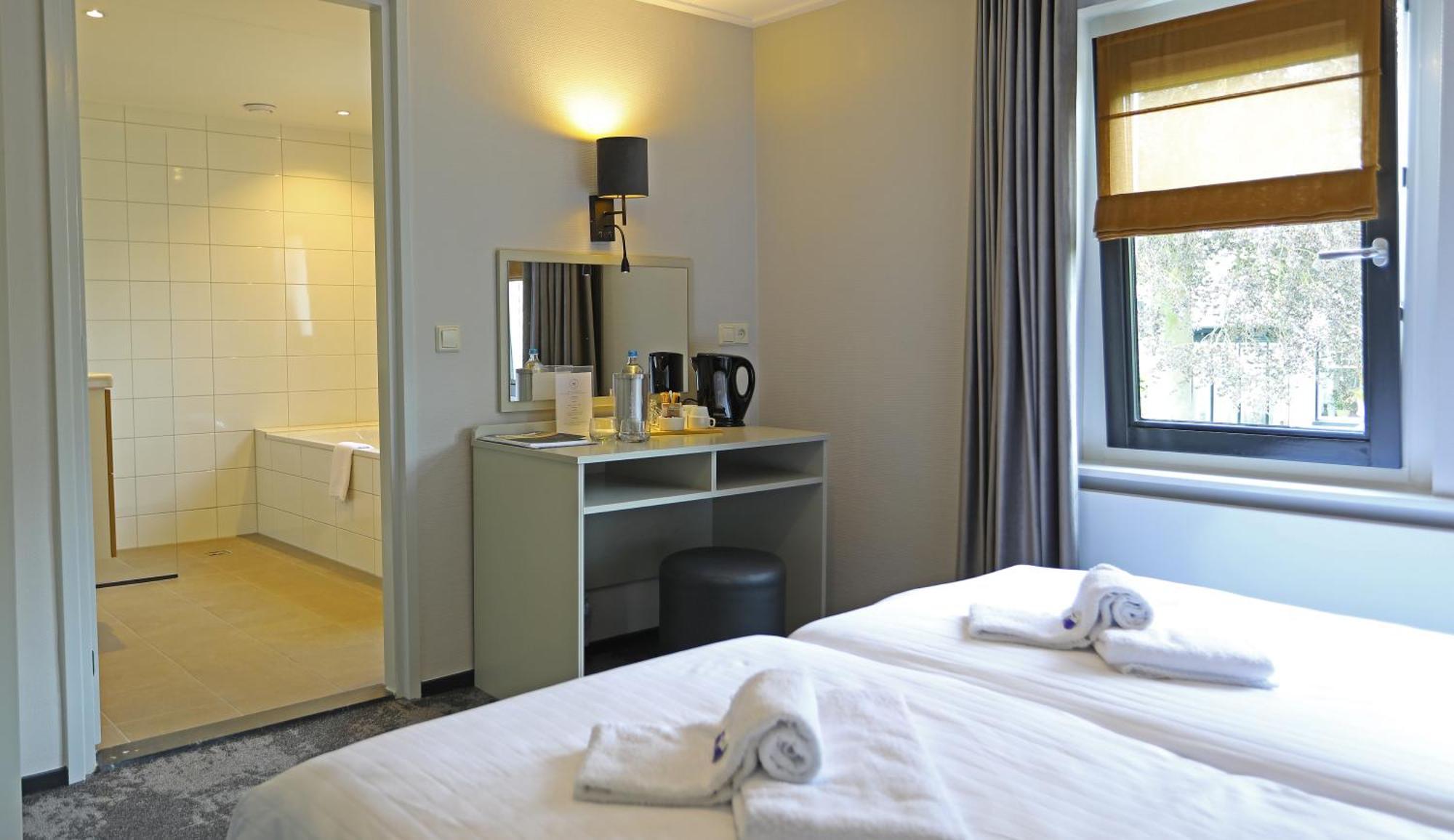 Hotel Bi-J Ons ลิกเตนฟอร์เดอ ภายนอก รูปภาพ