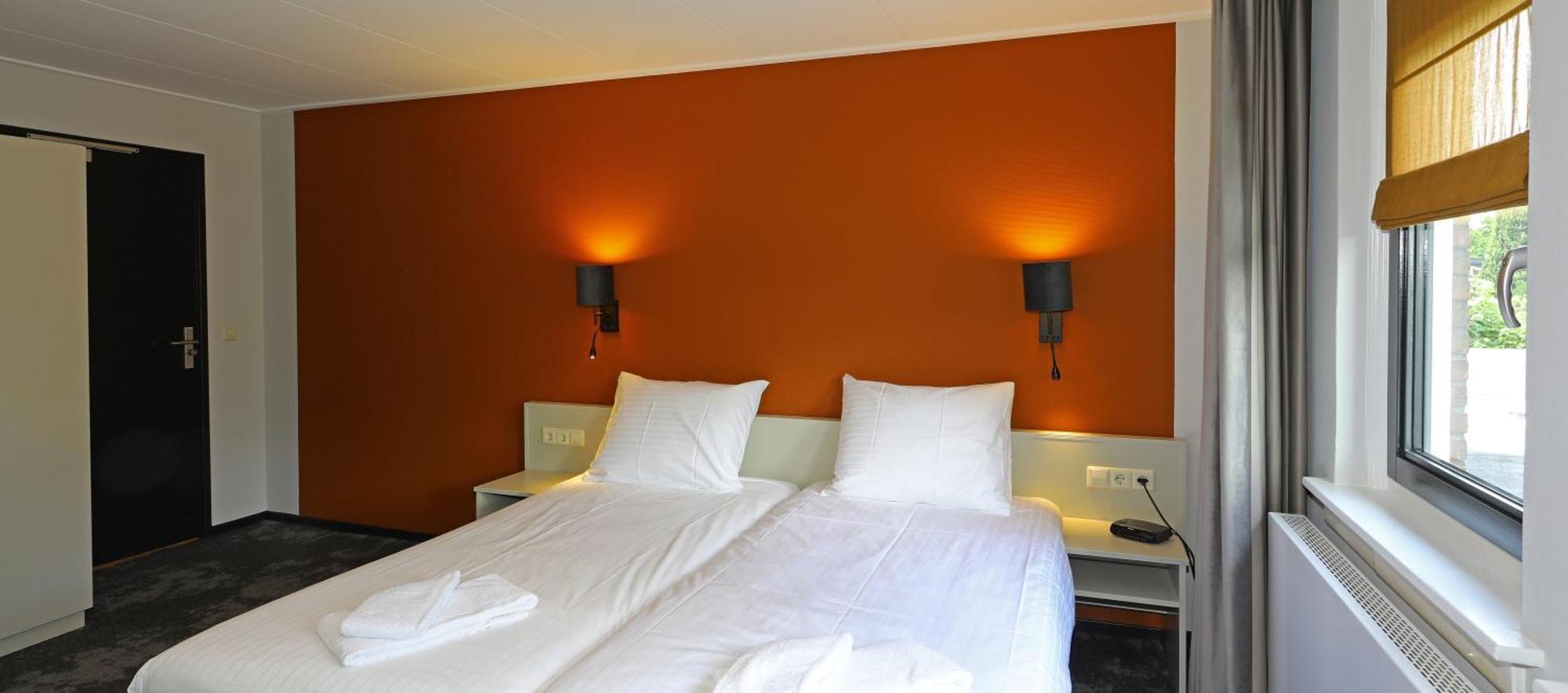 Hotel Bi-J Ons ลิกเตนฟอร์เดอ ภายนอก รูปภาพ